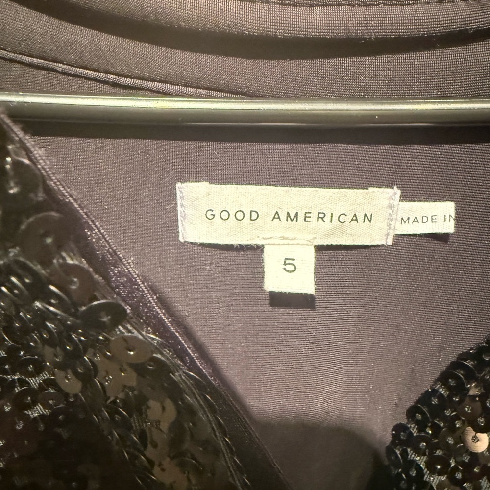 Good American Sz 5 Sequin Black Top - Picture 6 of 6